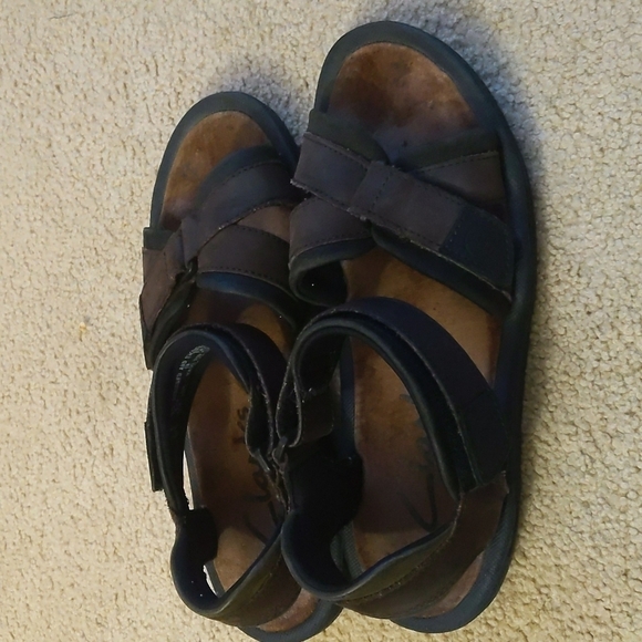 Clark's with Active Air Brown Comfort Velcro Sandals Size 11 Women's - Picture 8 of 14
